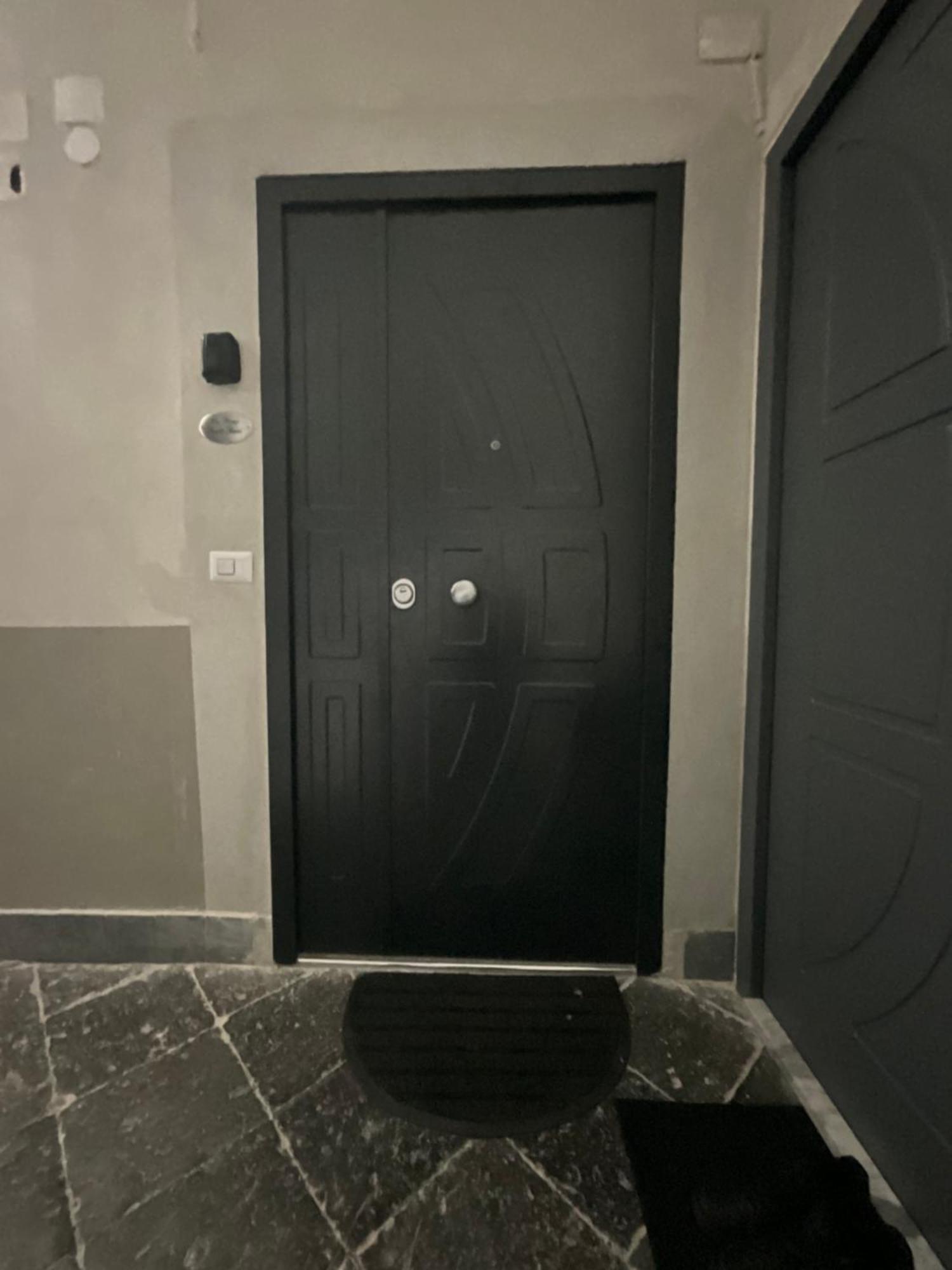 B&B Piccololucio2 Napoli Bagian luar foto